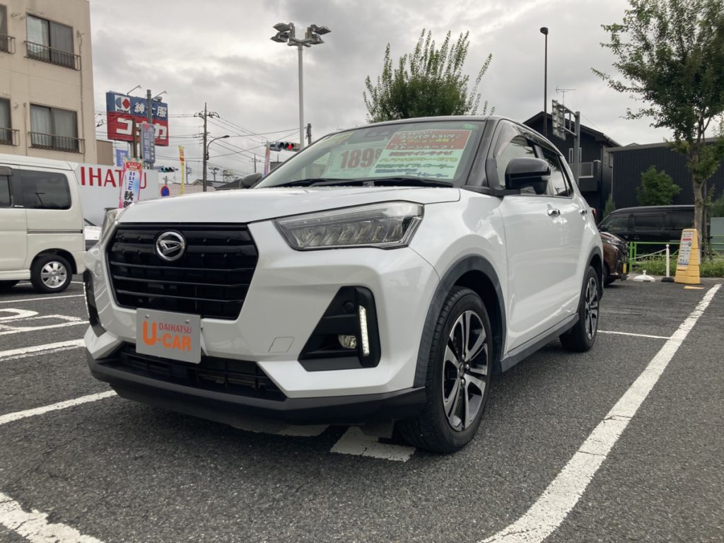 ロッキー　プレミアム　G　純正9インチナビ　ETC　前後ドライブレコーダー　クルーズコントロール