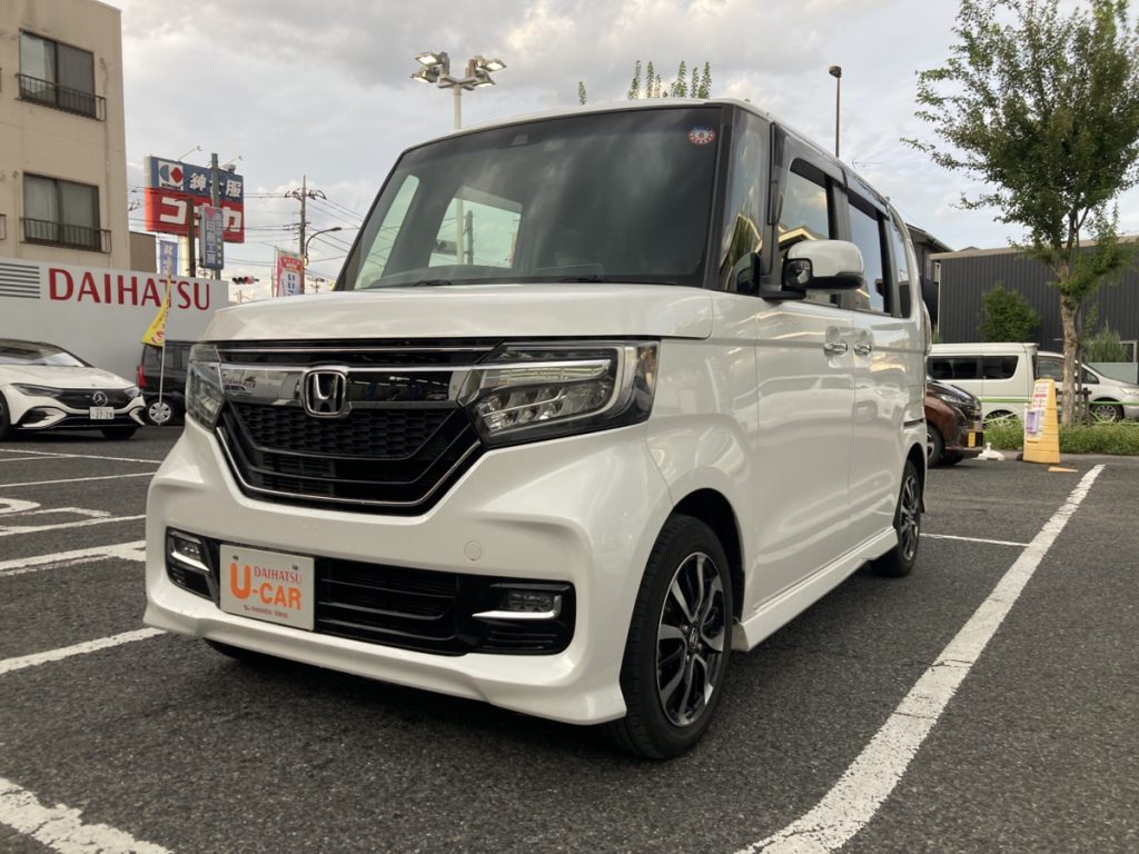 N-BOX　カスタム　G/L　HondaSENSING　社外ディスプレイオーディオ　ETC　バックカメラ　クルーズコントロール