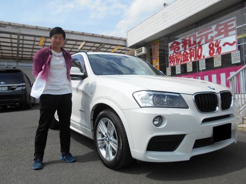 当店ではお客様の要望に応じて様々な車両を販売出来ます。