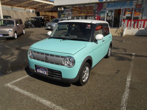 特選中古車のご紹介です オニキス羽村中央店