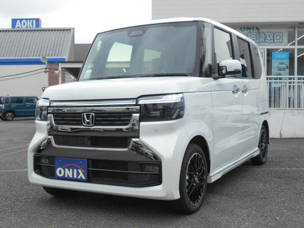 【届出済未使用車】Ｎ－ＢＯＸカスタムターボ コーディネートスタイル