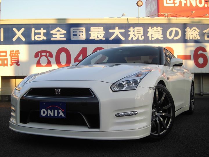 ◆入庫情報◆ R35 GT-R ブラックエディション 2015モデル